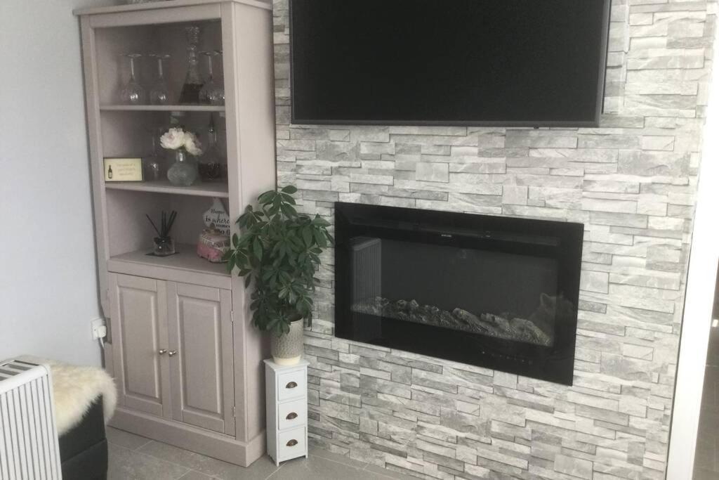 Leafy Lytham Central Lovely Ground Floor 1 Bedroom Apartment With Private Garden In Lytham Dog Friendly Lytham St Annes Exterior foto