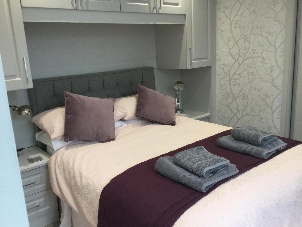 Leafy Lytham Central Lovely Ground Floor 1 Bedroom Apartment With Private Garden In Lytham Dog Friendly Lytham St Annes Exterior foto